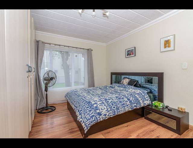 3 BEDROOM APARTMENT TO LET IN MORNINGSIDE